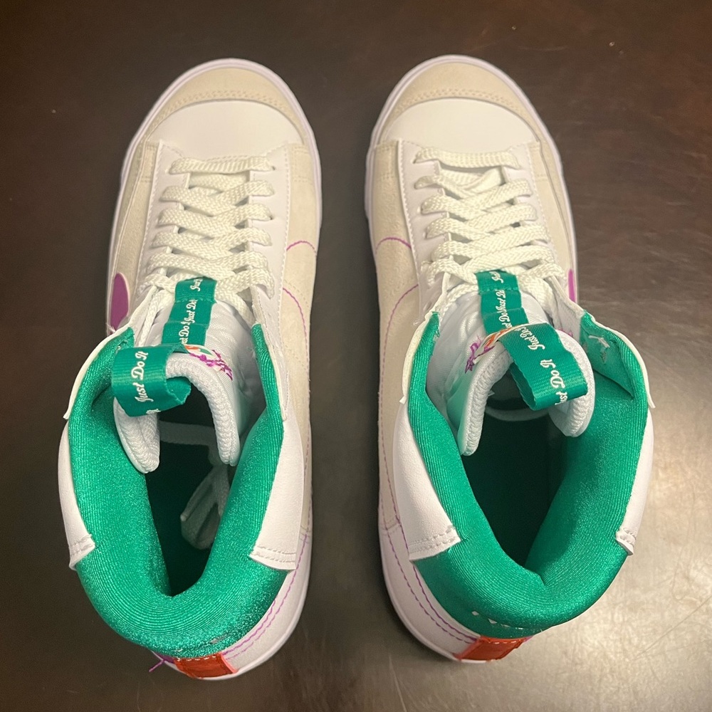 New Nike Blazer Mid 77 White Pink Fuchsia Sneaker Shoes - Picture 11 of 13
